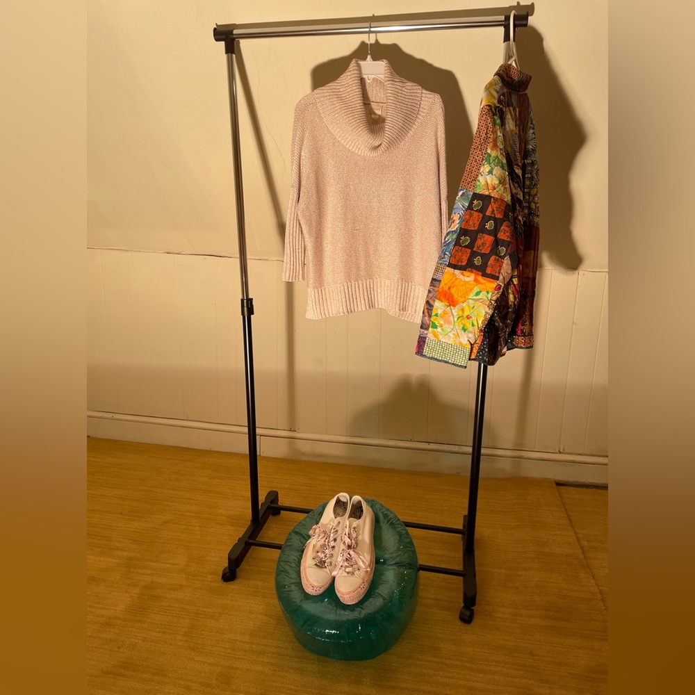 Chicos cow neck Pink Sweater 
Chicos Size 0 which is really a Large